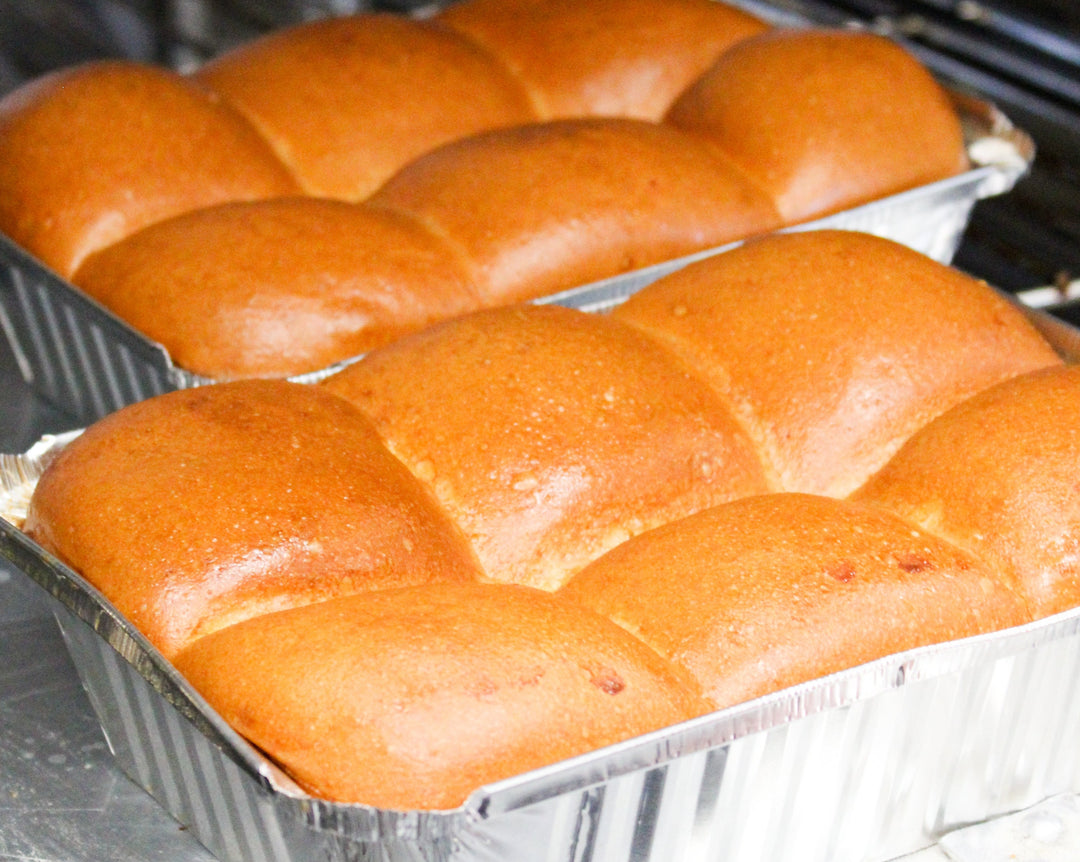 Bake at Home Parkerhouse Rolls (6)